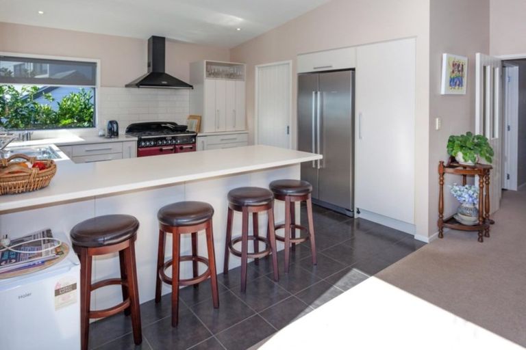 Photo of property in 21 Emmerdale Drive, Hahei, Whitianga, 3591