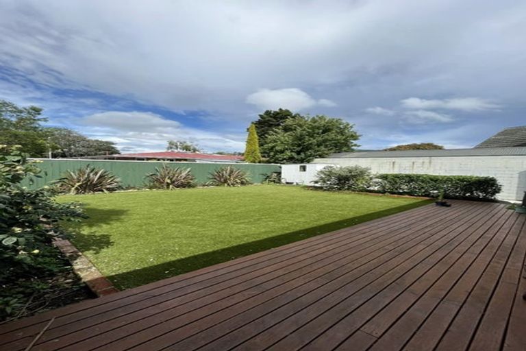 Photo of property in 2/8a Islington Street, Trentham, Upper Hutt, 5018