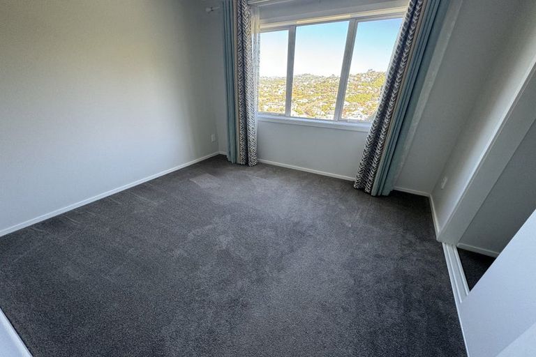 Photo of property in 73 Erlestoke Crescent, Churton Park, Wellington, 6037