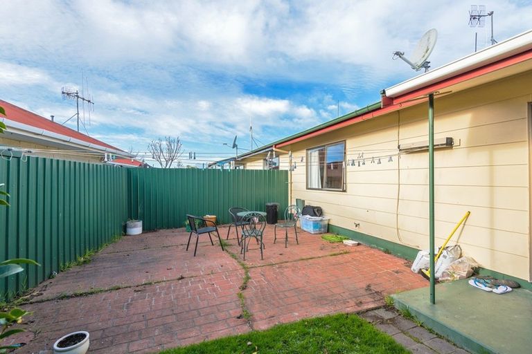Photo of property in 19a Colonial Place, Kelvin Grove, Palmerston North, 4414
