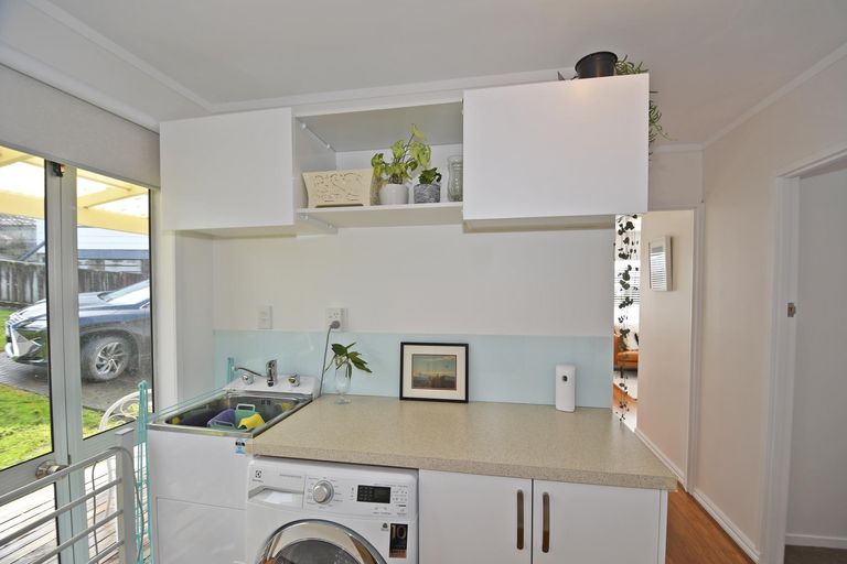 Photo of property in 11 Matangi Terrace, Snells Beach, 0920