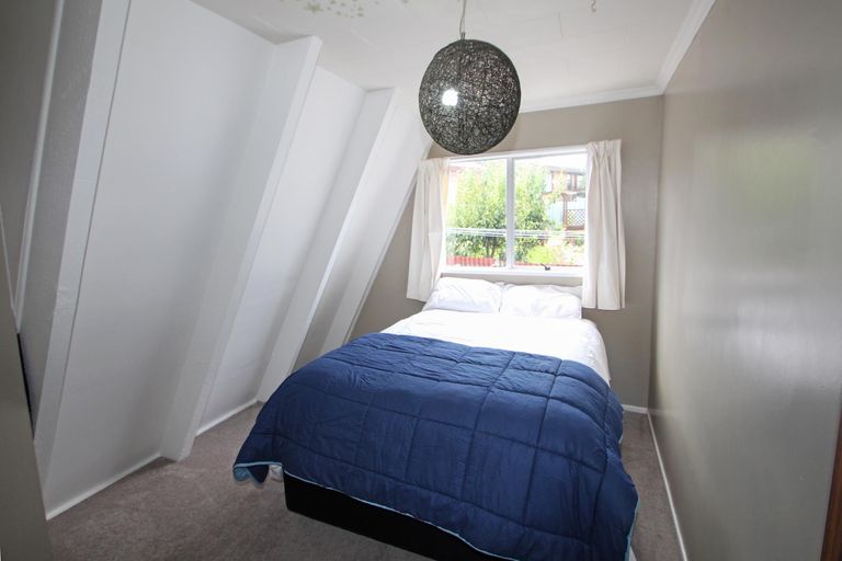 Photo of property in 29 Awamoa Road, Holmes Hill, Oamaru, 9401