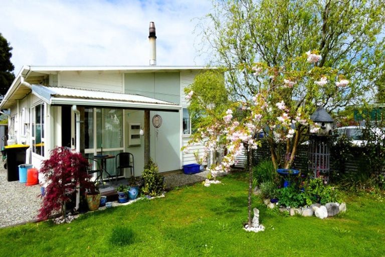 Photo of property in 33b Romilly Street, Westport, 7825