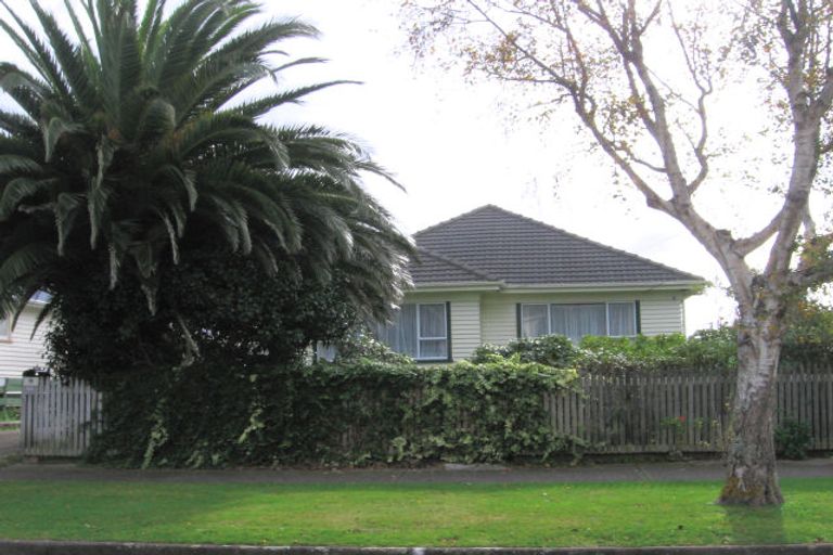 Photo of property in 43 Gordon Street, Avalon, Lower Hutt, 5011