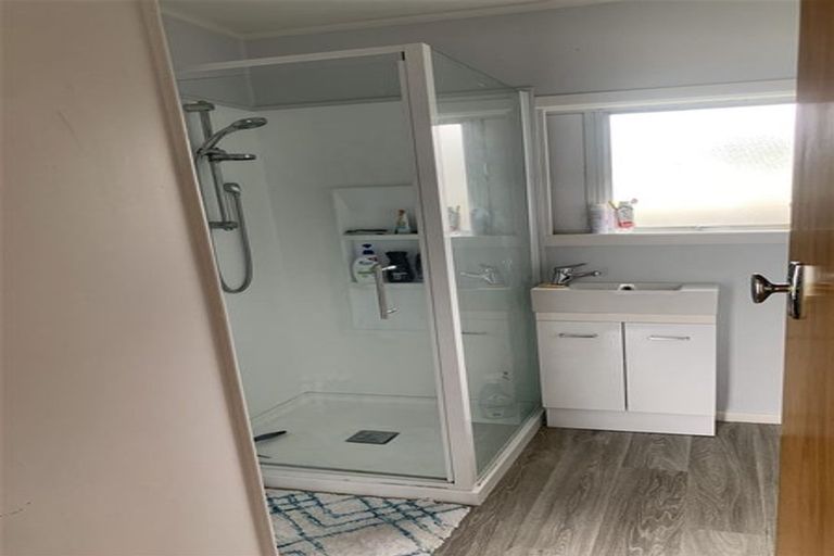 Photo of property in 10a Cooper Street, Pukekohe, 2120