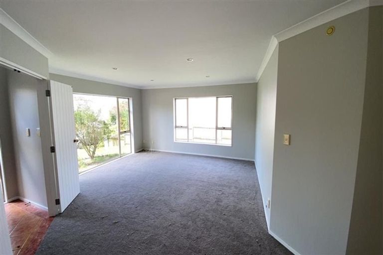 Photo of property in 16 Killybegs Drive, Pinehill, Auckland, 0632