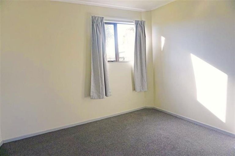 Photo of property in 3 Justamere Place, Weymouth, Auckland, 2103
