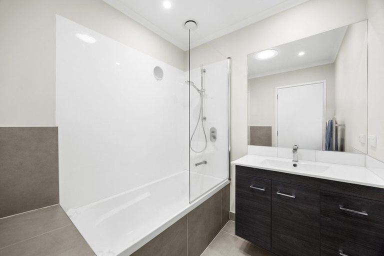 Photo of property in 46 Pukewhero Rise, Westgate, Auckland, 0614