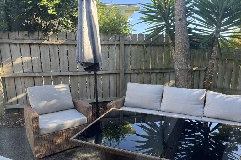 Photo of property in 50 Lakeside Drive, Orewa, 0931