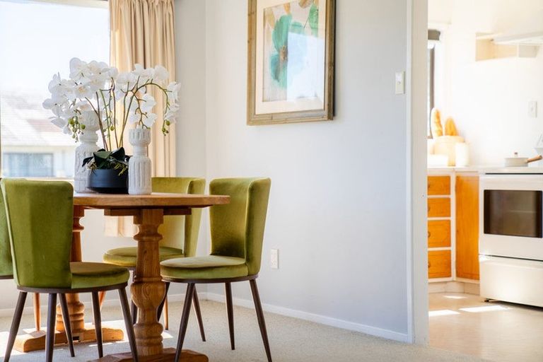 Photo of property in 71 Moore Street, Hillcrest, Auckland, 0627