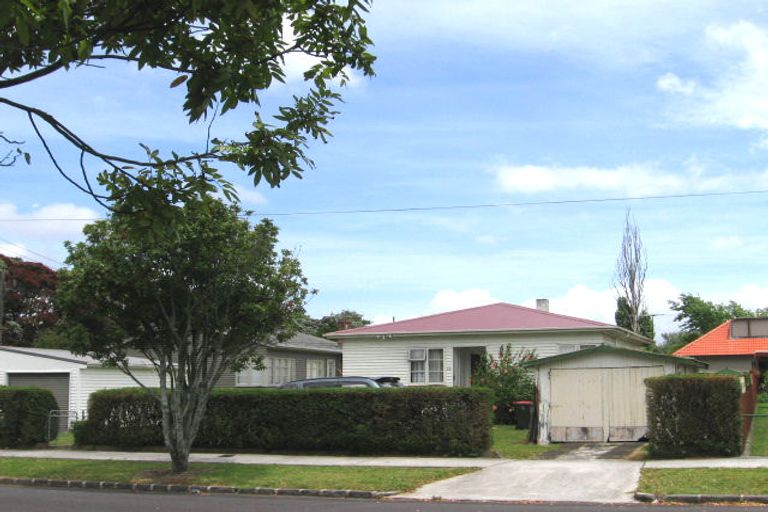 Photo of property in 29 Parr Road South, Point Chevalier, Auckland, 1025