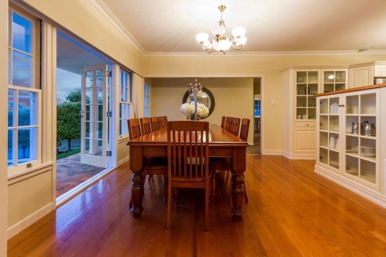 Photo of property in 2/57 Rock Isle Road, Torbay, Auckland, 0630