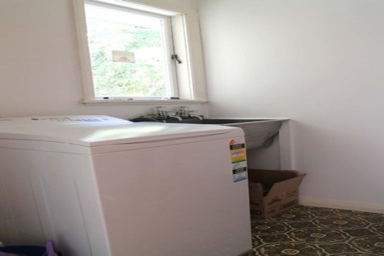 Photo of property in 9 Radnall Way, Johnsonville, Wellington, 6037