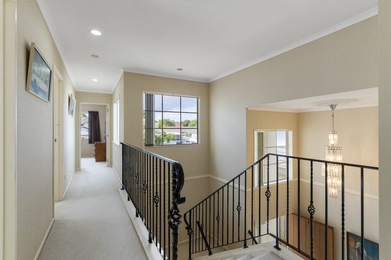 Photo of property in 75 Meadowland Drive, Somerville, Auckland, 2014