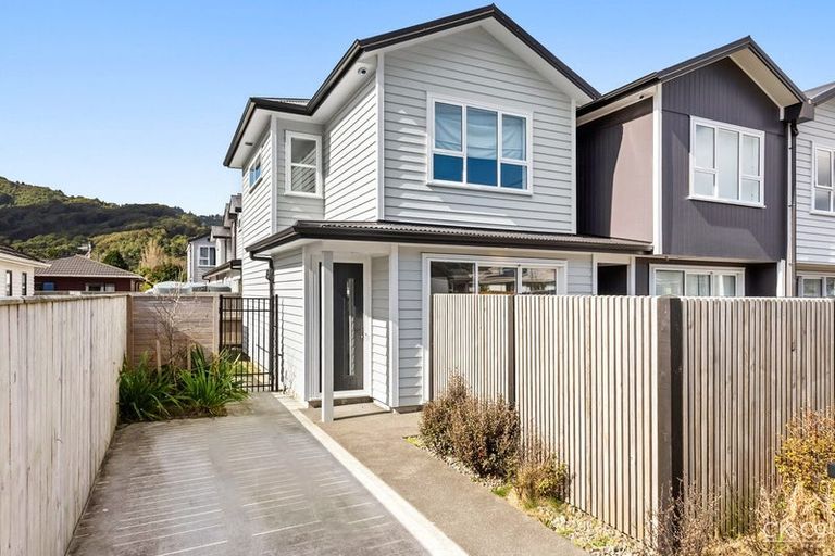 Photo of property in 1/41 Main Road, Wainuiomata, Lower Hutt, 5014