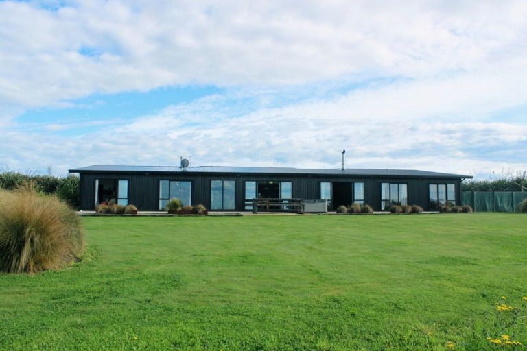 Photo of property in 3/1250 Waianakarua Road, Kakanui, Oamaru, 9495