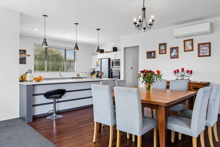 Photo of property in 54 Steadman Road, Broomfield, Christchurch, 8042