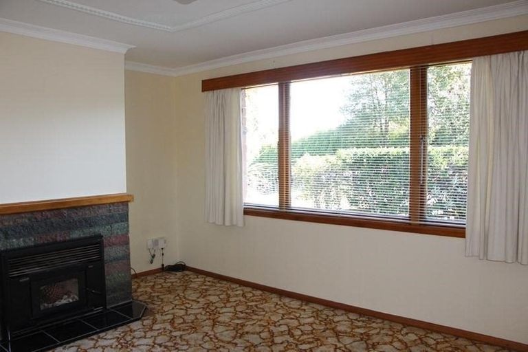 Photo of property in 42 Saint George Street, Watlington, Timaru, 7910