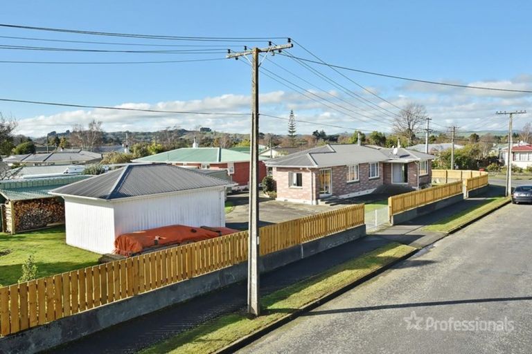 Photo of property in 2 Kowhai Place, Lansdowne, Masterton, 5810