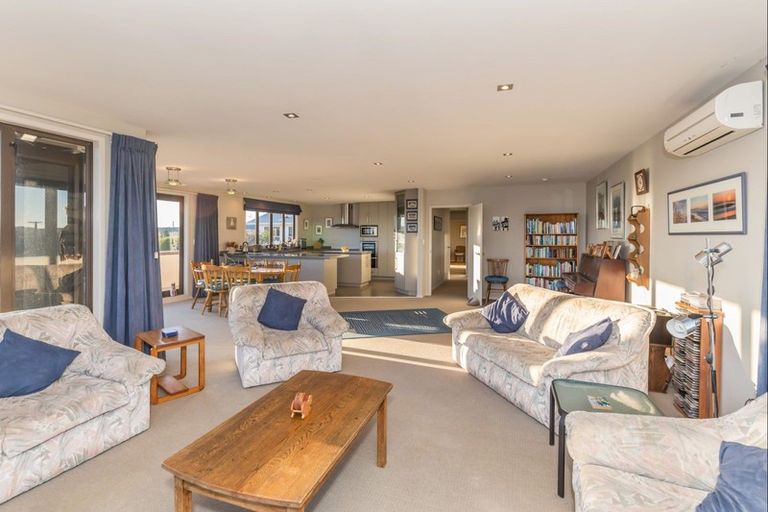 Photo of property in 15a Robbie Street, Foxton Beach, Foxton, 4815