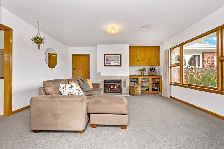 Photo of property in 2 Mcilraith Street, Darfield, 7510