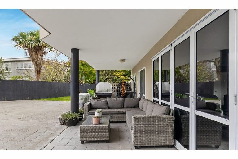 Photo of property in 6a Hawthorn Place, Gleniti, Timaru, 7910
