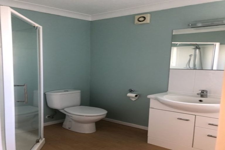 Photo of property in 535a Devonport Road, Tauranga South, Tauranga, 3112