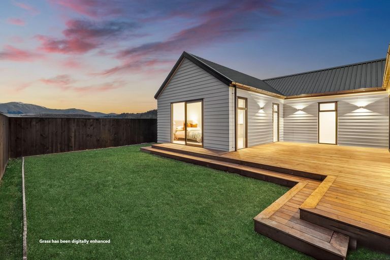 Photo of property in 39 Atkins Road, Luggate, Wanaka, 9382