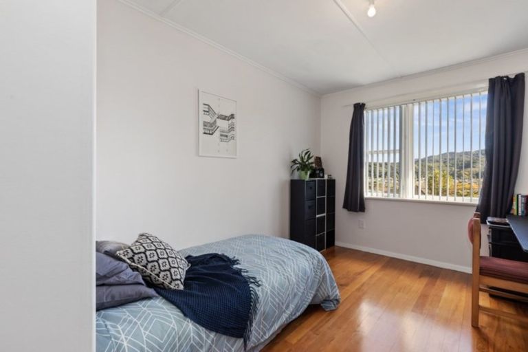 Photo of property in 4 Pollard Street, Wainuiomata, Lower Hutt, 5014