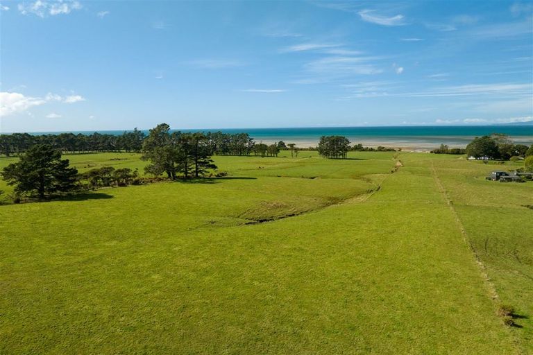 Photo of property in 1409 Collingwood-puponga Main Road, Pakawau, Collingwood, 7073