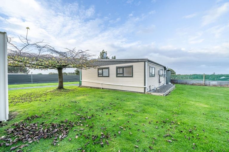 Photo of property in 70 Princes Road, Greenhills, Invercargill, 9877