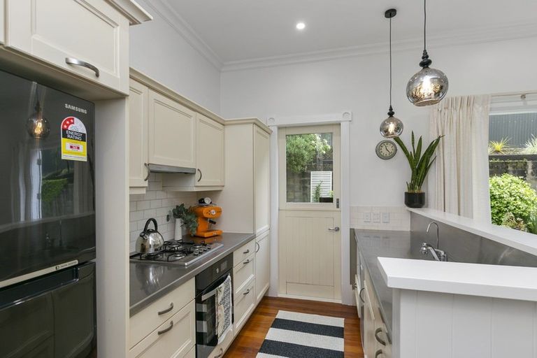 Photo of property in 31 Goring Street, Thorndon, Wellington, 6011