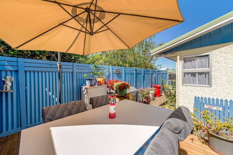 Photo of property in 10 Puriri Street, Gonville, Whanganui, 4501