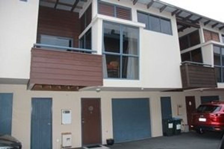 Photo of property in 36e Maunganui Road, Mount Maunganui, 3116