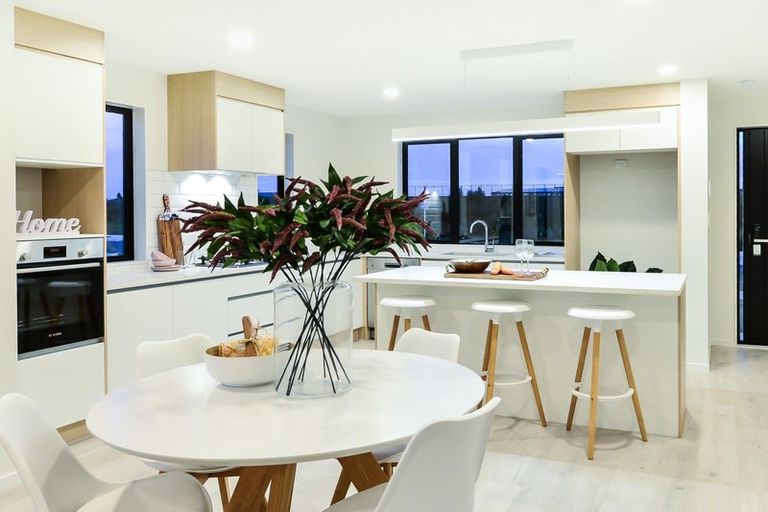 Photo of property in 2/49 Waireka Road, Rototuna North, Hamilton, 3281