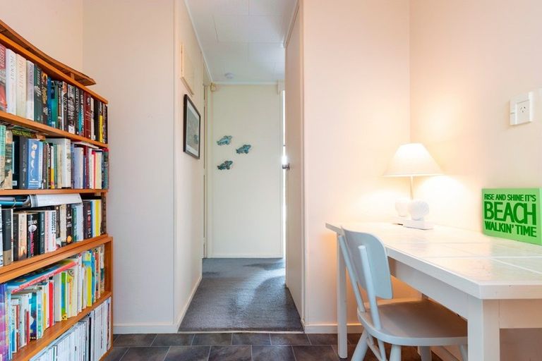 Photo of property in 10 Reliance Way, Omaha, 0986