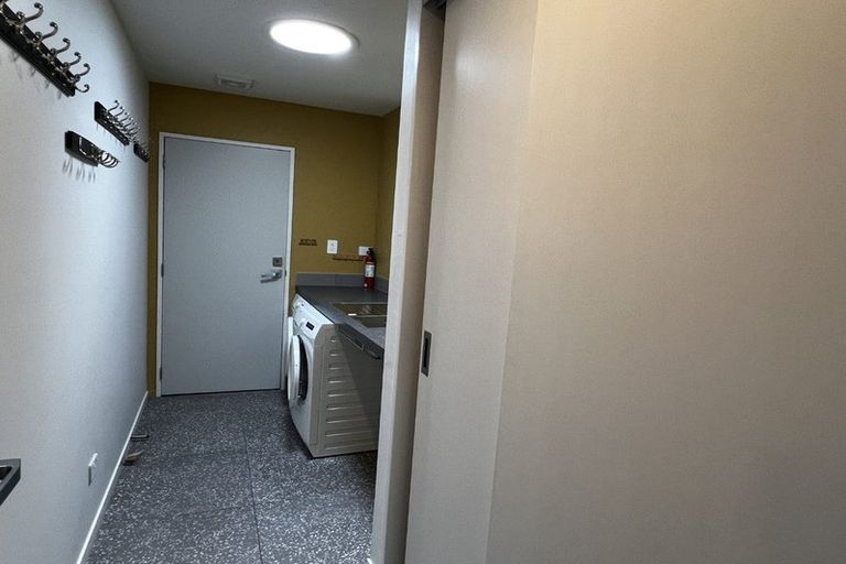 Photo of property in 2a Busby Hill, Havelock North, 4130