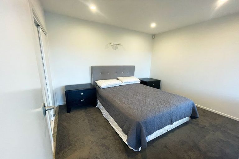 Photo of property in 26 City View Terrace, Birkenhead, Auckland, 0626