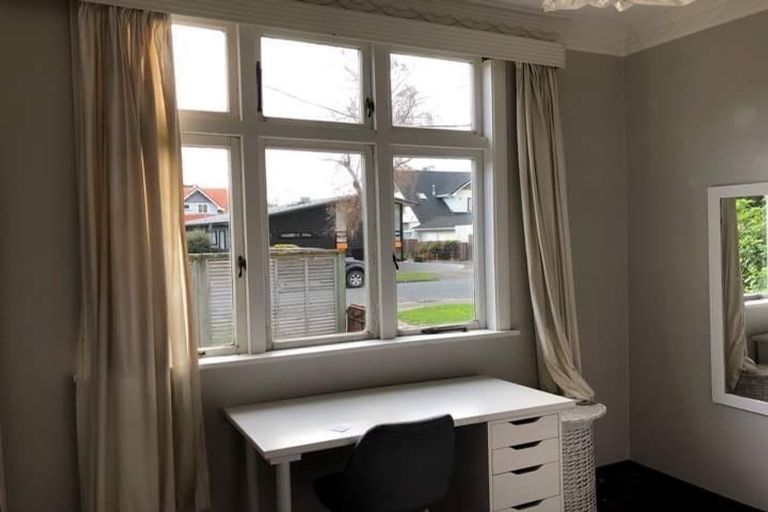 Photo of property in 65 Wyndrum Avenue, Waterloo, Lower Hutt, 5011