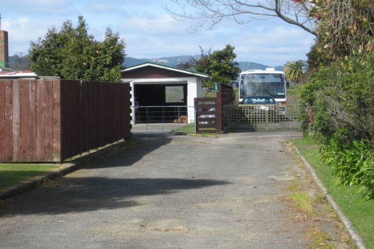 Photo of property in 155 College Road, Edgecumbe, 3120