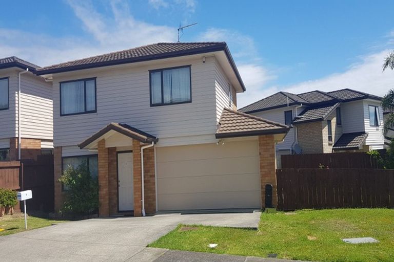 Photo of property in 2 Staten Place, Mangere, Auckland, 2022