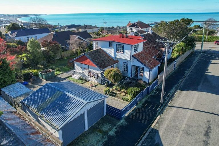 Photo of property in 50 Wharfe Street, South Hill, Oamaru, 9400