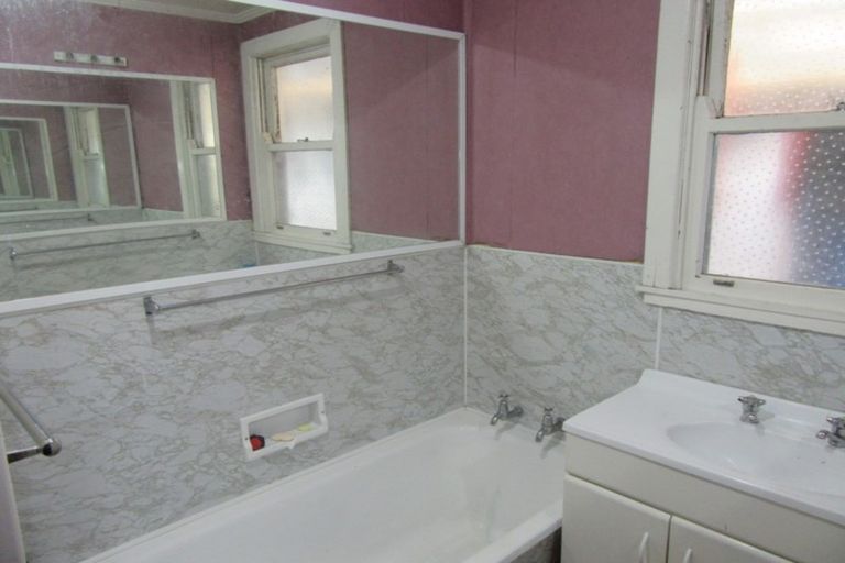 Photo of property in 221 Lytton Road, Elgin, Gisborne, 4010