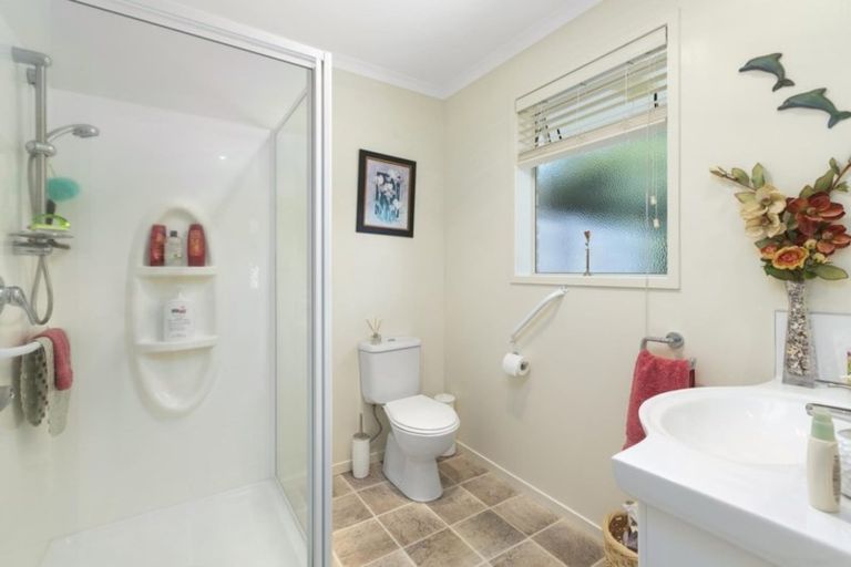 Photo of property in 32 Rosella Drive, Welcome Bay, Tauranga, 3112