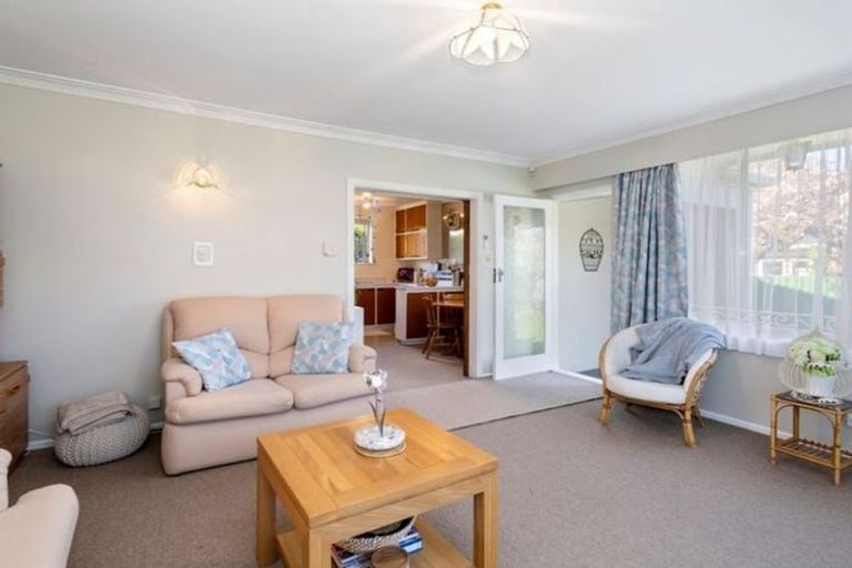 Photo of property in 20a Porutu Street, Fairfield, Lower Hutt, 5011