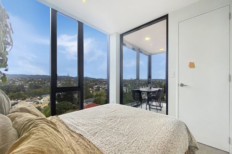 Photo of property in 703/1 Buscomb Avenue, Henderson, Auckland, 0610