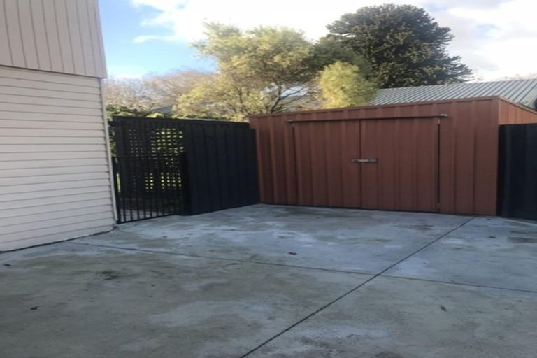 Photo of property in 20 Barnes Road, Redwood, Christchurch, 8051