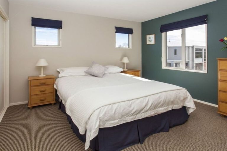 Photo of property in 36a Taylors Avenue, Bryndwr, Christchurch, 8052