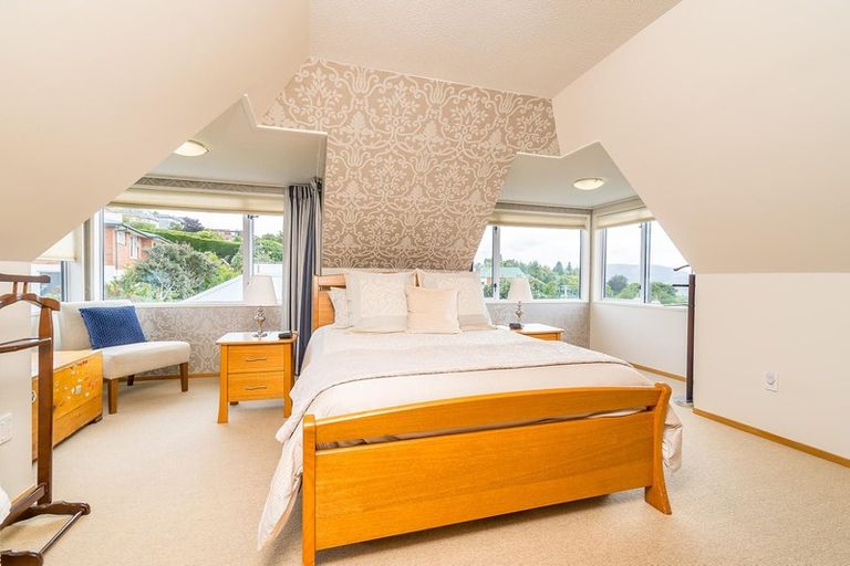 Photo of property in 12 Preston Crescent, Belleknowes, Dunedin, 9011