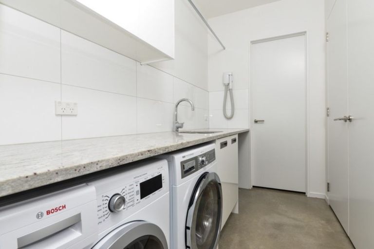 Photo of property in 11 The Rocks, Flagstaff, Hamilton, 3210